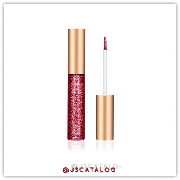 Other - Metallic Red Glittery Liquid Eyeliner - 5ml